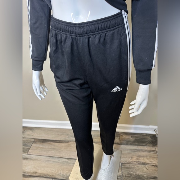 Adidas Set - Picture 3 of 14